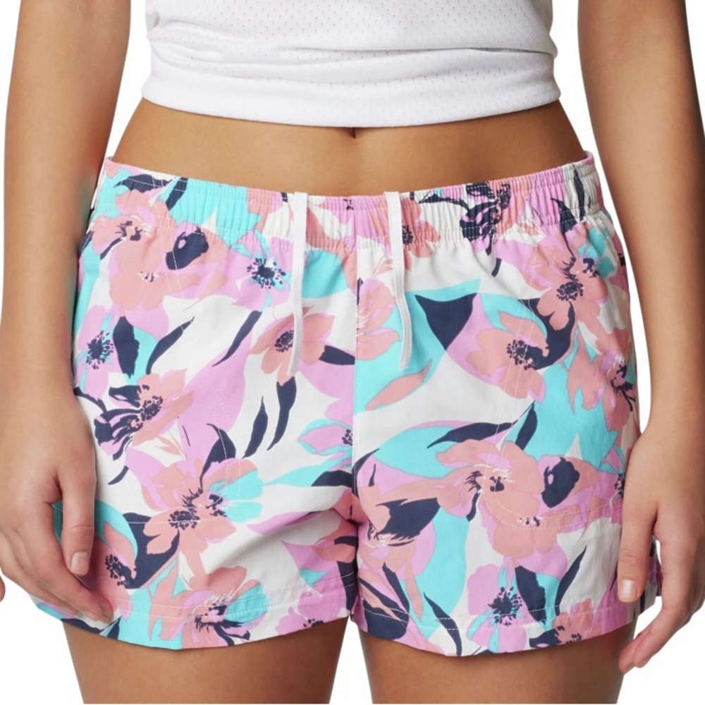 NEW Columbia Sandy River II Print Shorts